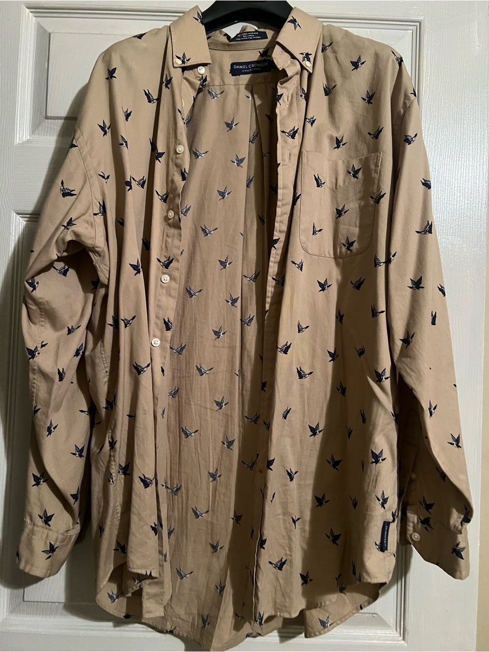 Daniel Cremieux Beige Button-Up Shirt with Navy Bird Motif